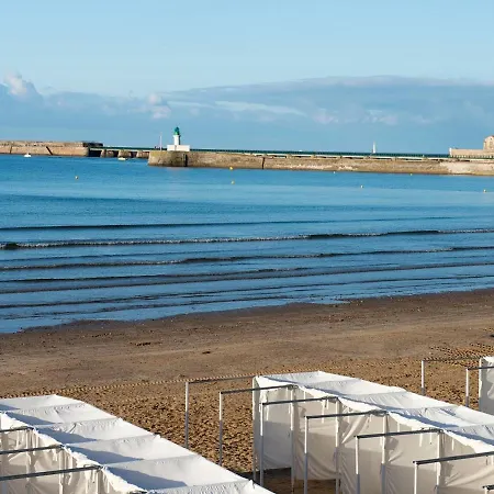 Spacieux Pavillon T5 Avec Cour Privee Et Wifi, A 150m De La Grande Aux Sables D'olonne - Fr-1-92-922
