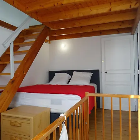 Spacieux Pavillon T5 Avec Cour Privee Et Wifi, A 150m De La Grande Aux Sables D'olonne - Fr-1-92-922 *